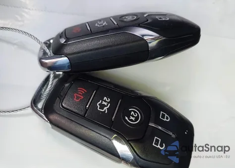 2016 Lincoln Mkz из США, поврежденный, VIN 3LN6L2G96GR602389